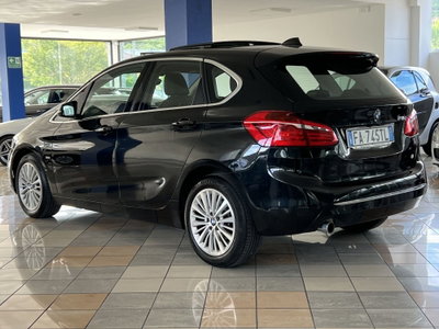 BMW Serie 2 Active Tourer 218d  Luxury auto (3)