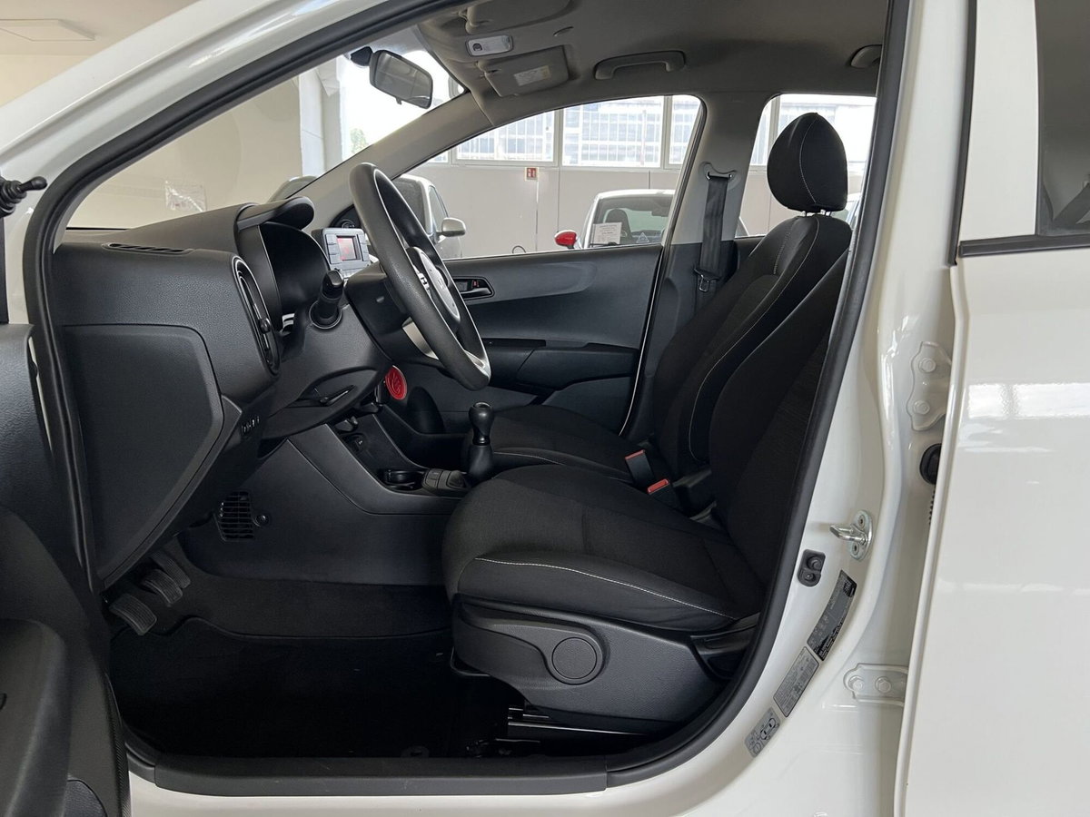 Kia Picanto 1.0 12V 5 porte AMT Urban (9)