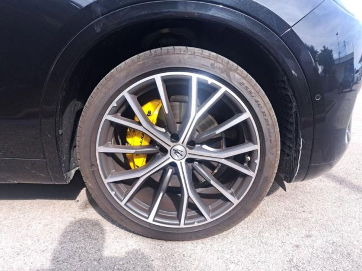 Maserati Grecale .0 mhev Modena 330cv auto (13)