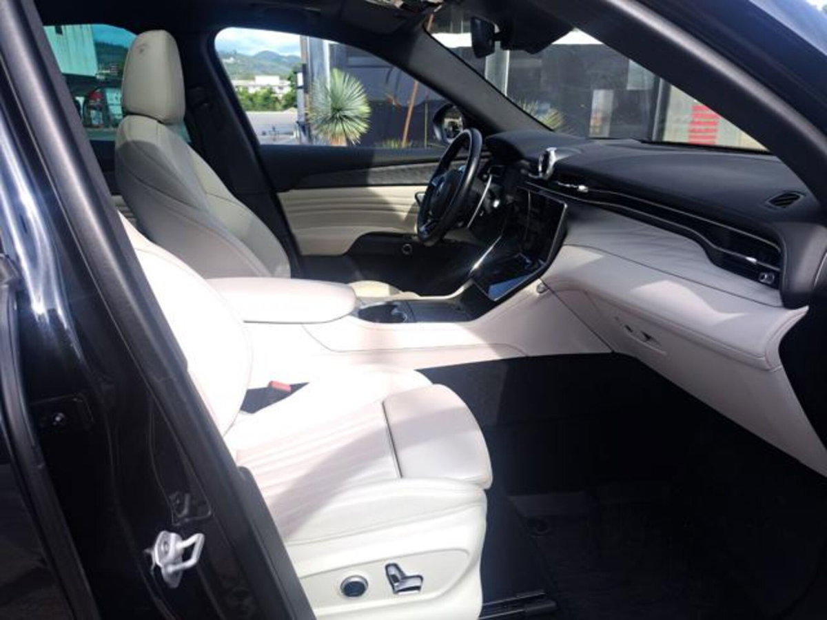 Maserati Grecale .0 mhev Modena 330cv auto (16)