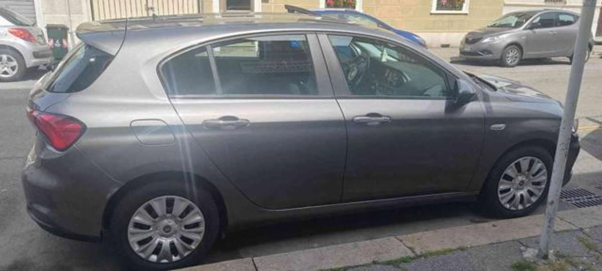 Fiat Tipo Tipo 1.6 Mjt 4 porte Lounge (3)