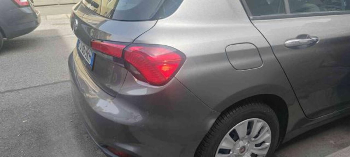 Fiat Tipo Tipo 1.6 Mjt 4 porte Lounge (4)