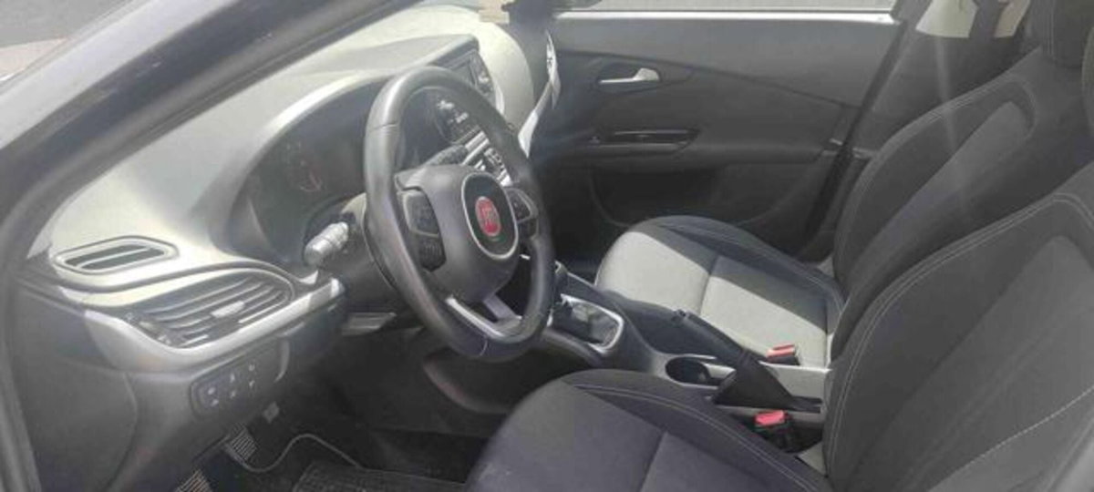 Fiat Tipo Tipo 1.6 Mjt 4 porte Lounge (6)