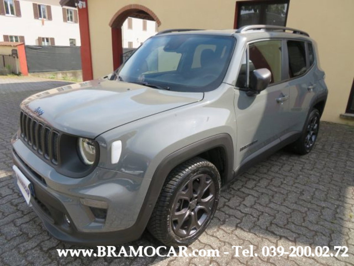 Jeep Renegade 1.3 T4 190CV PHEV 4xe AT6 80th Anniversary (2)