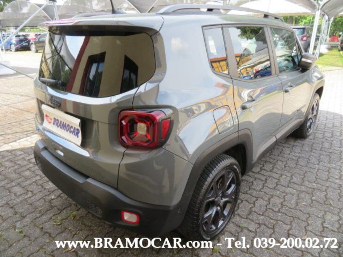 Jeep Renegade 1.3 T4 190CV PHEV 4xe AT6 80th Anniversary (6)