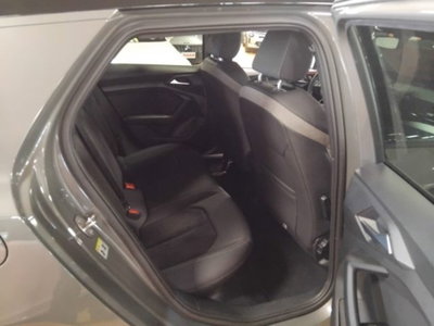 Audi A1 Sportback 40 TFSI S tronic Identity Black (11)