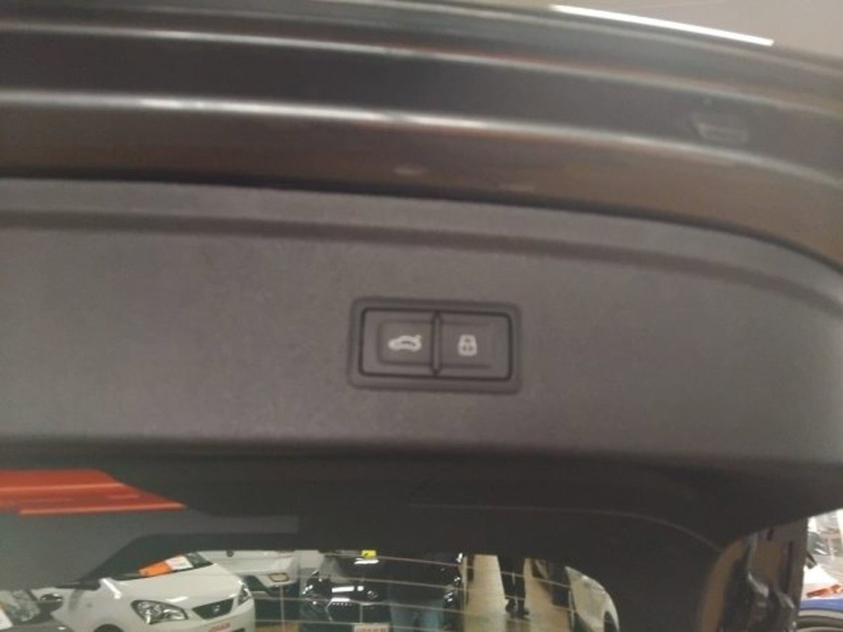 Audi A3 Sportback 35 TDI S tronic S line edition (10)