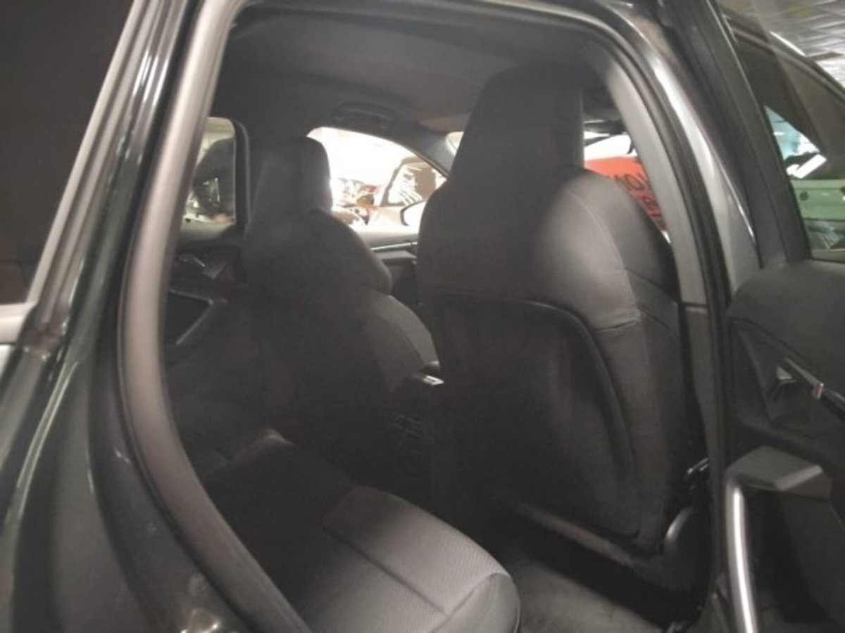 Audi A3 Sportback 35 TDI S tronic S line edition (11)