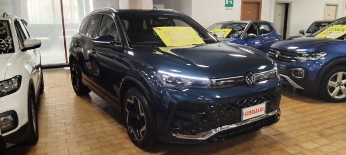 Volkswagen Tiguan Allspace 2.0 tdi R-Line 150cv dsg