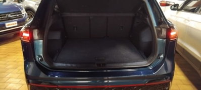 Volkswagen Tiguan Allspace 2.0 tdi R-Line 150cv dsg (12)