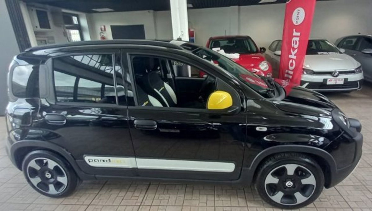 Fiat Panda Cross 1.0 firefly hybrid Cross s&s 70cv 5p.ti (2)