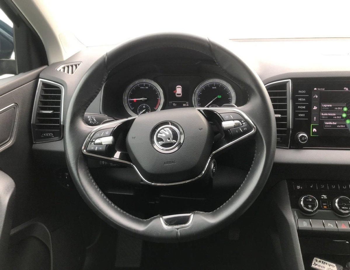 Skoda Karoq 2.0 TDI EVO SCR 115 CV DSG Style (17)