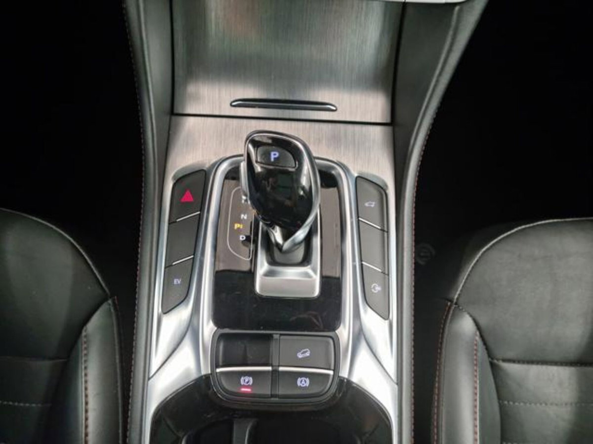 Mg EHS Plug-in Hybrid Exclusive (14)