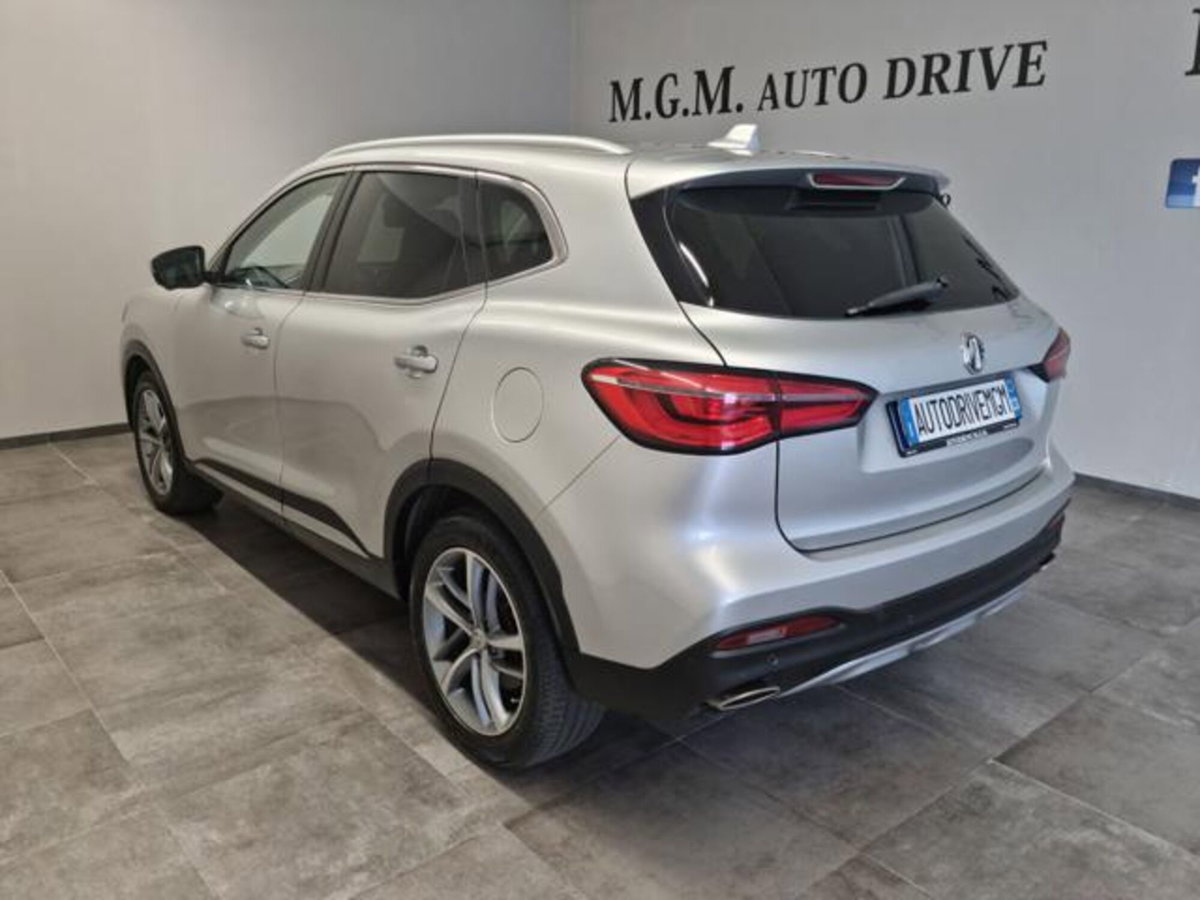 Mg EHS Plug-in Hybrid Exclusive (17)