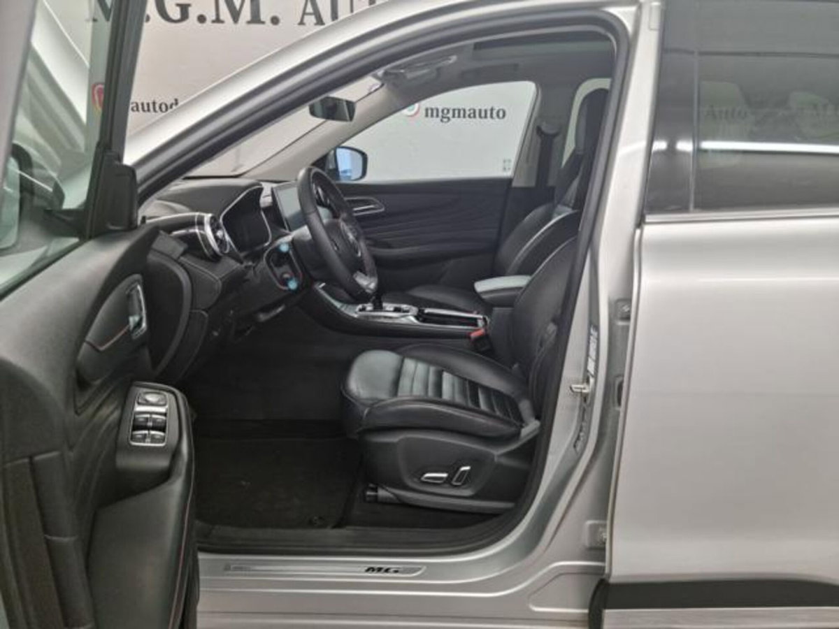 Mg EHS Plug-in Hybrid Exclusive (8)