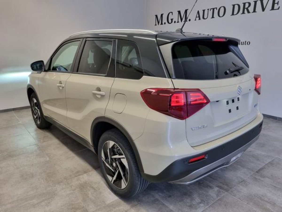 Suzuki Vitara 1.4h Starview 4wd allgrip 110cv at (17)