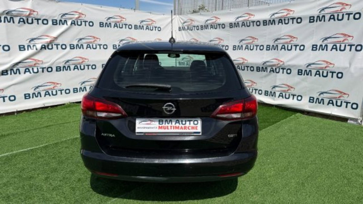 Opel Astra Station Wagon 1.6 CDTi 110CV Start&Stop Sports Business (9)