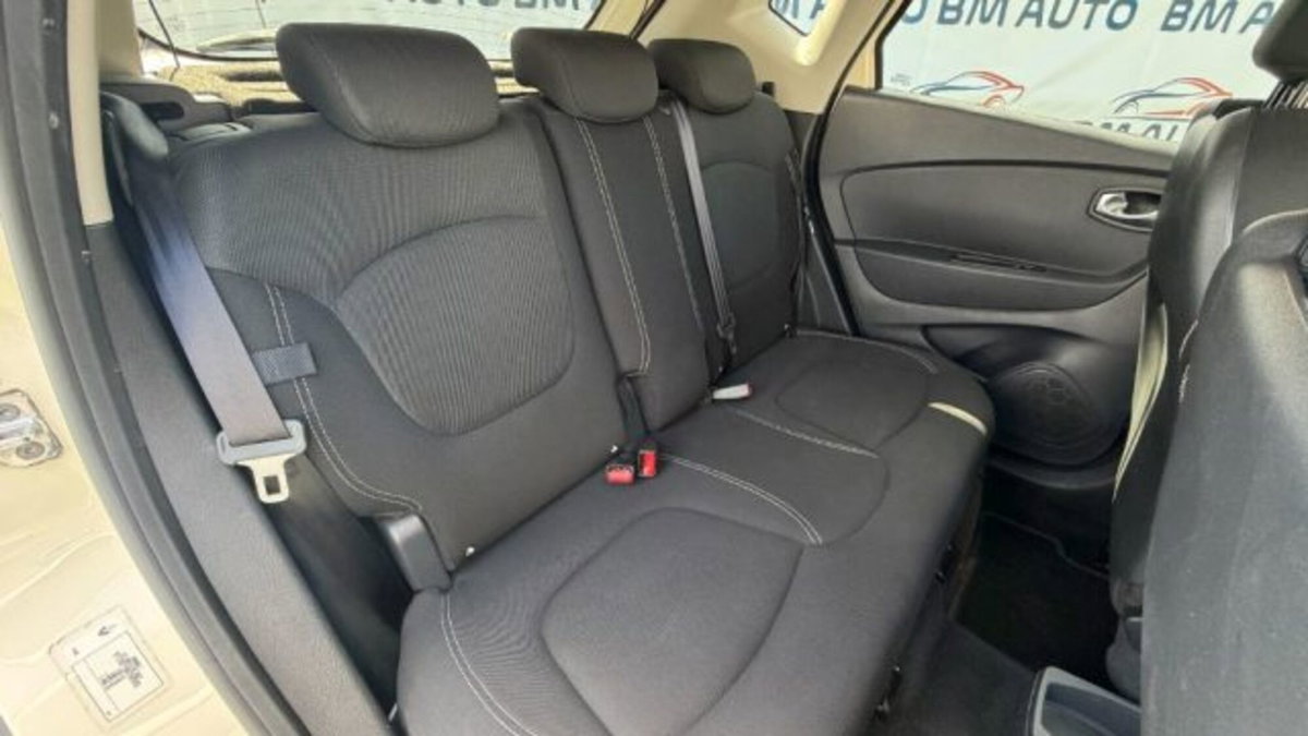 Renault Captur dCi 8V 110 CV Start&Stop Energy Iconic (5)