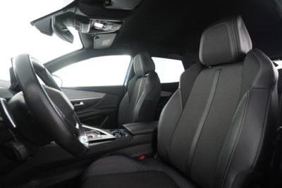 Peugeot 3008 BlueHDi 130 S&S EAT8 GT Pack (10)