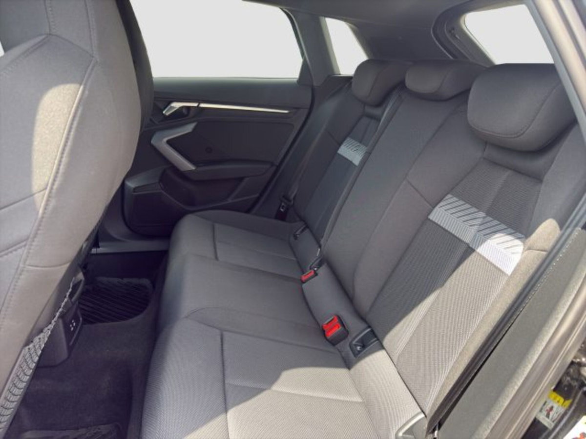 Audi A3 Sportback 35 TDI S tronic Business Advanced (10)