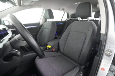 Volkswagen Golf Variant 2.0 TDI 150 CV DSG SCR 4Motion Life usata