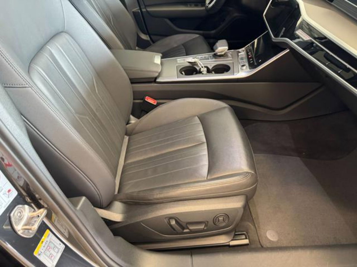 Audi A6 Allroad 45 TDI 3.0 quattro S tronic Evolution (8)