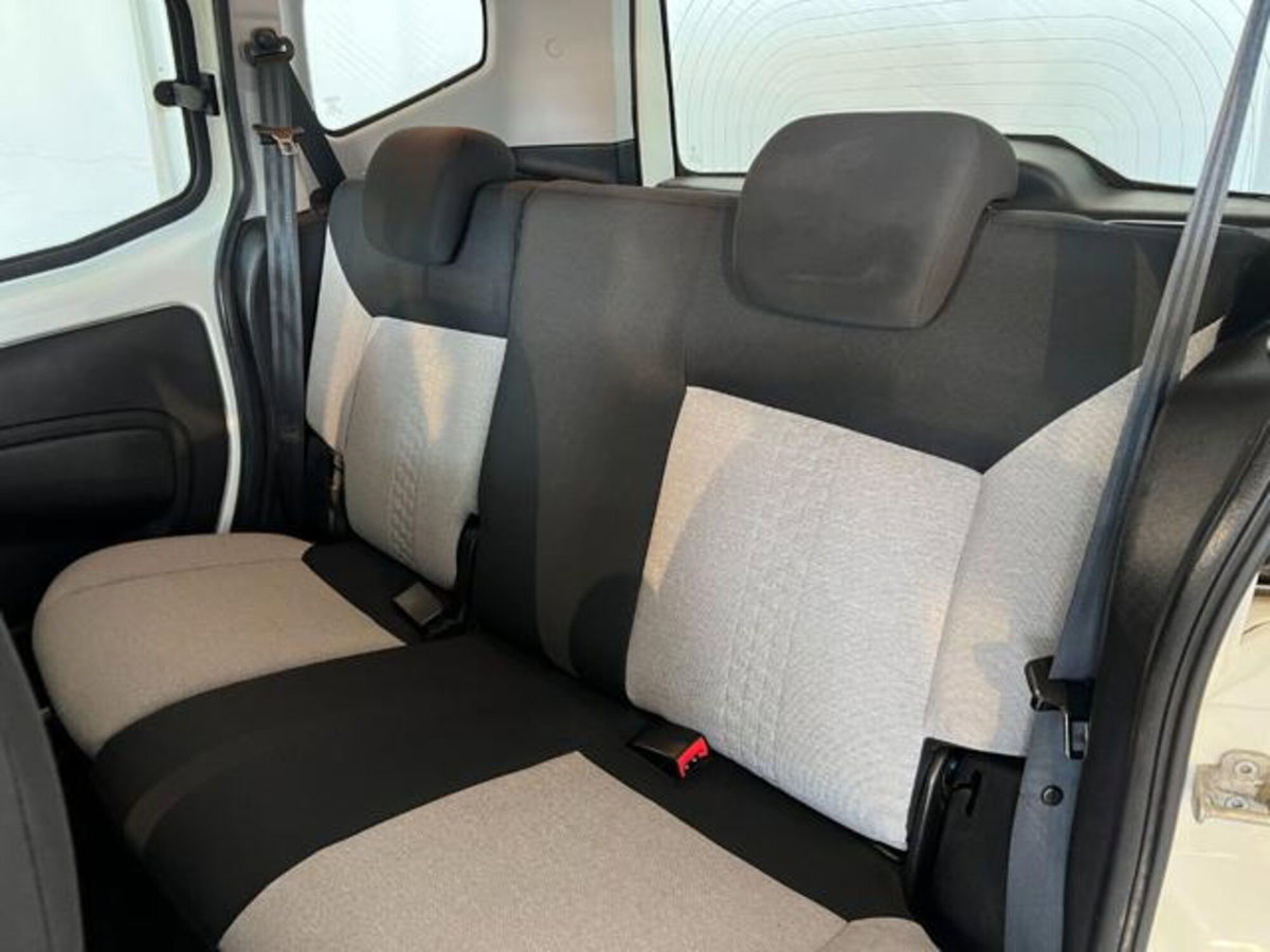 Fiat Qubo 1.3 MJT 80 CV Easy (10)