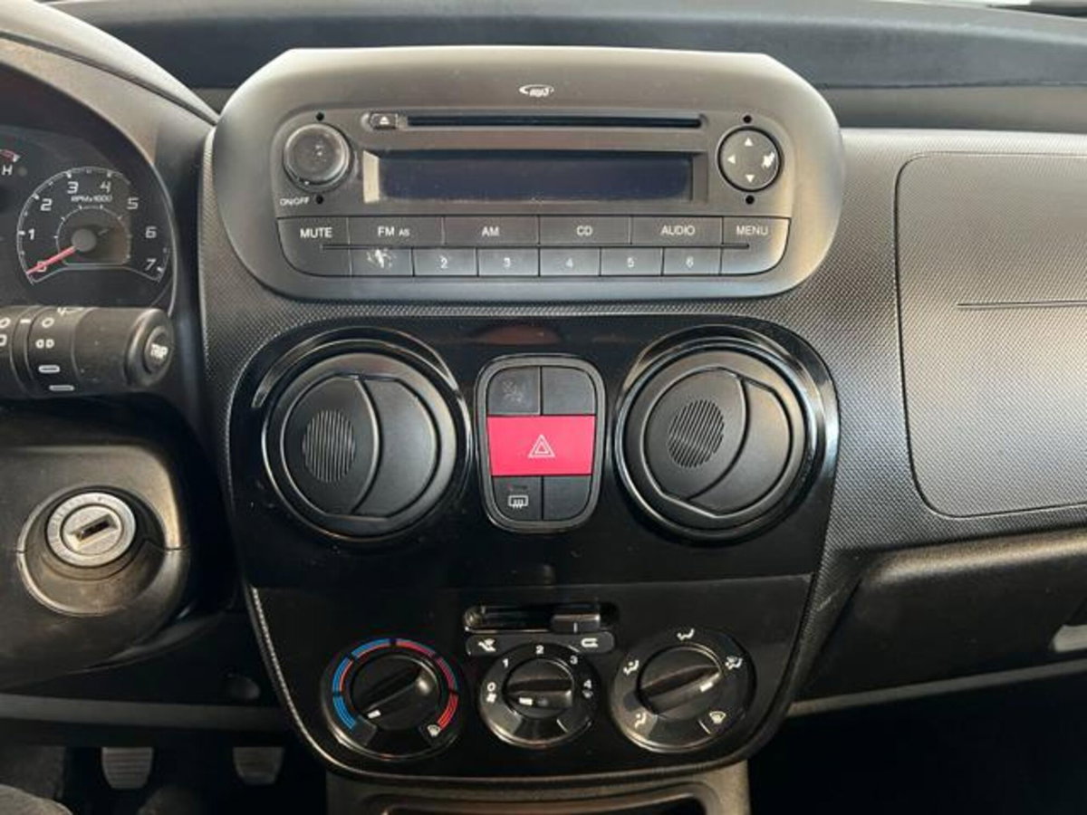 Fiat Qubo 1.3 MJT 80 CV Easy (11)