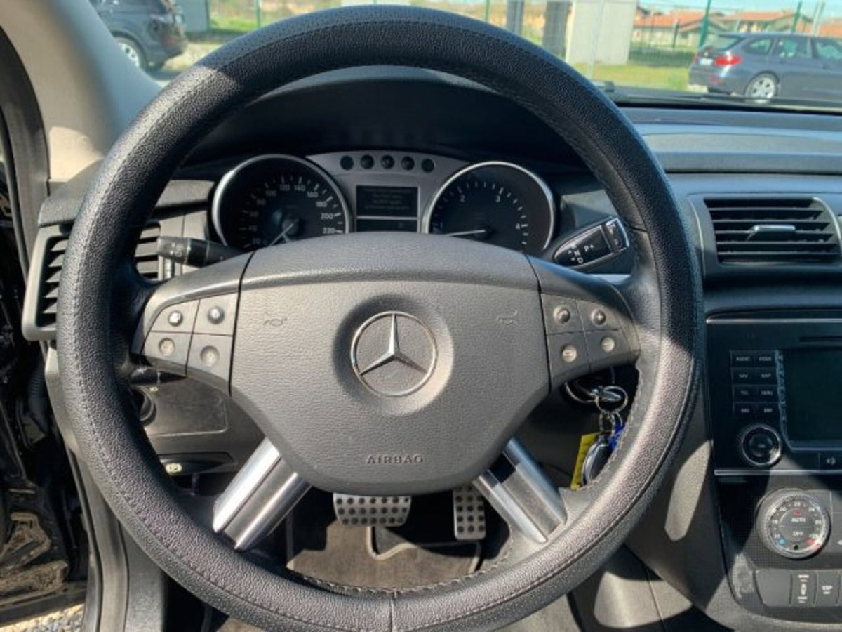 Mercedes-Benz Classe R 280 CDI cat 4Matic Premium (15)
