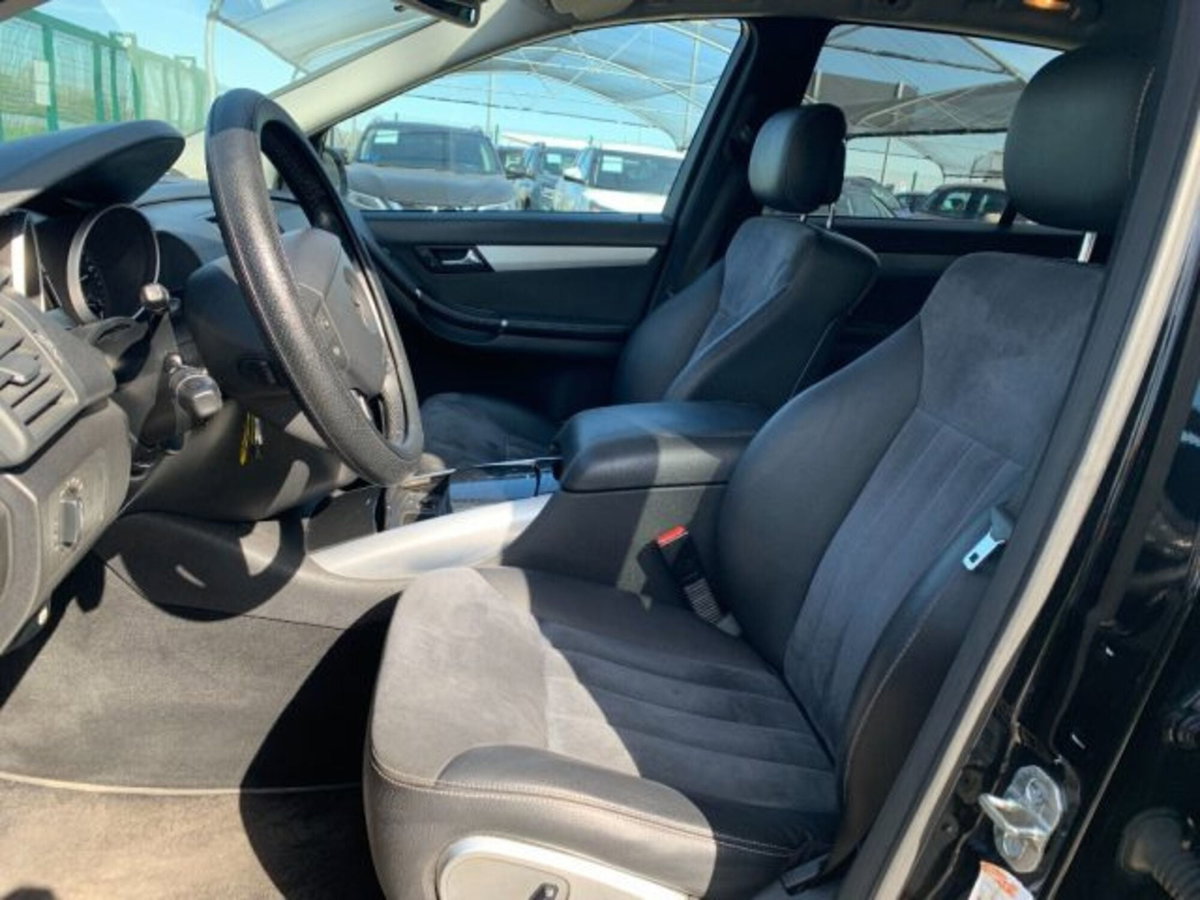 Mercedes-Benz Classe R 280 CDI cat 4Matic Premium (9)