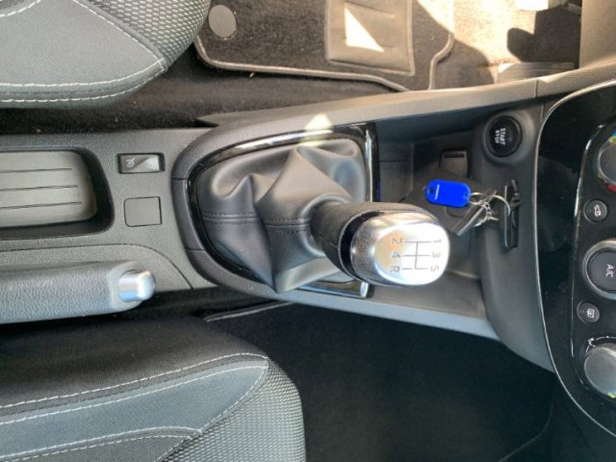 Renault Clio dCi 8V 90CV Start&Stop 5 porte Energy Zen (14)