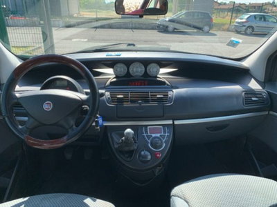 Fiat Ulysse 2.0 MJT 120 CV Dynamic (12)