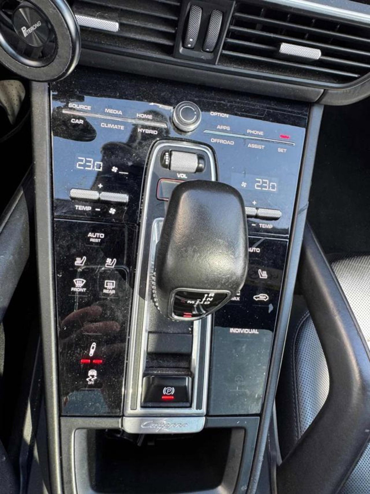 Porsche Cayenne Coupé 3.0 V6 E-Hybrid (13)