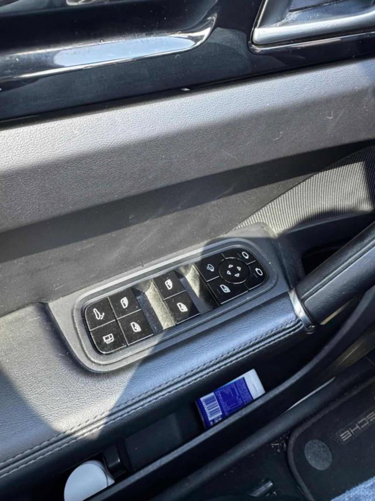 Porsche Cayenne Coupé 3.0 V6 E-Hybrid (17)
