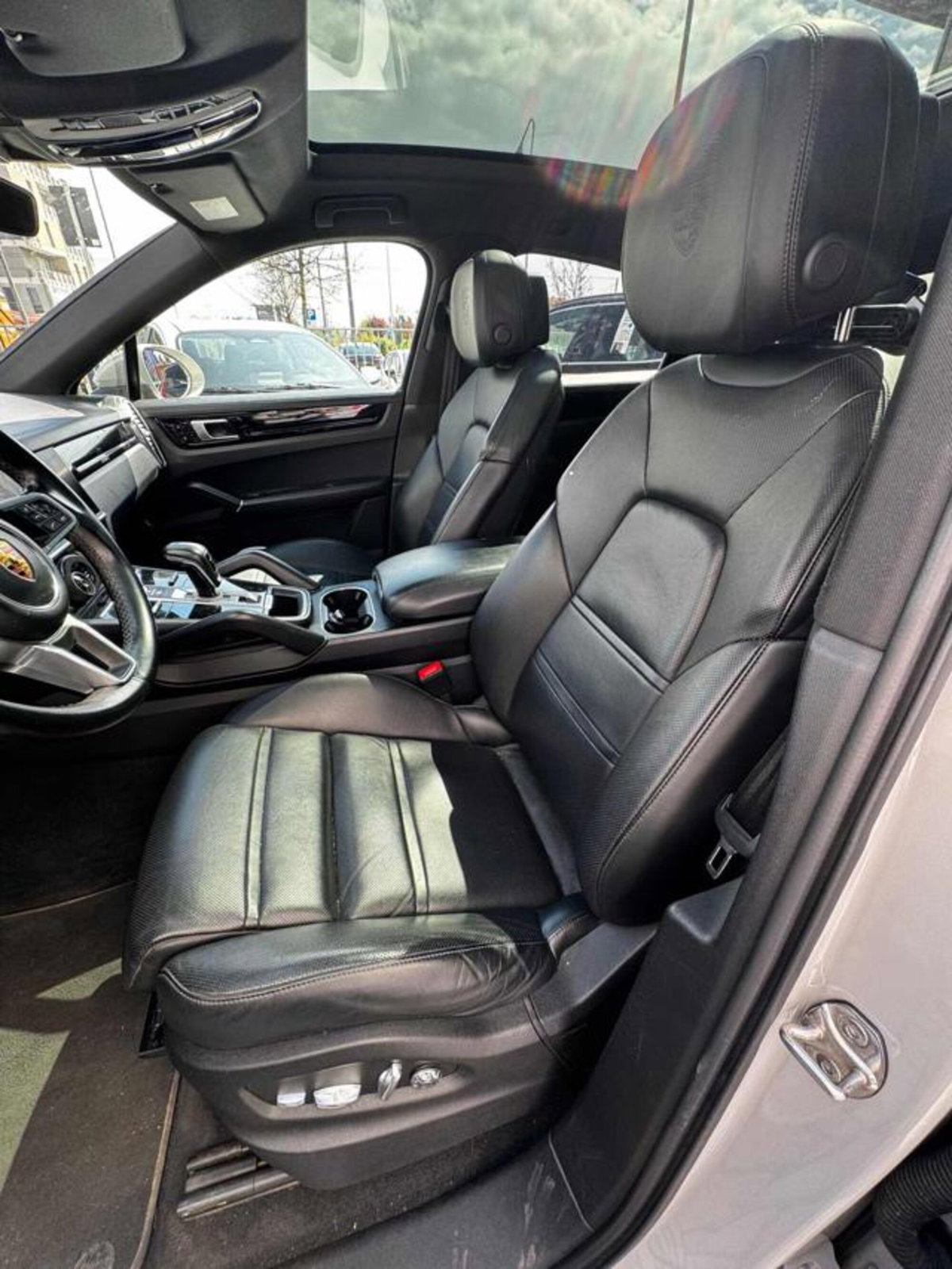 Porsche Cayenne Coupé 3.0 V6 E-Hybrid (7)
