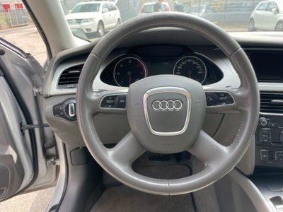 Audi A4 Avant 2.0 TDI 143CV F.AP. mult. Ambiente (7)