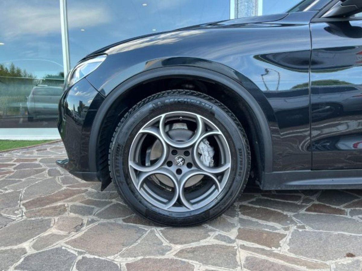 Alfa Romeo Stelvio Stelvio 2.2 Turbodiesel 190 CV AT8 Q4 Sprint (11)