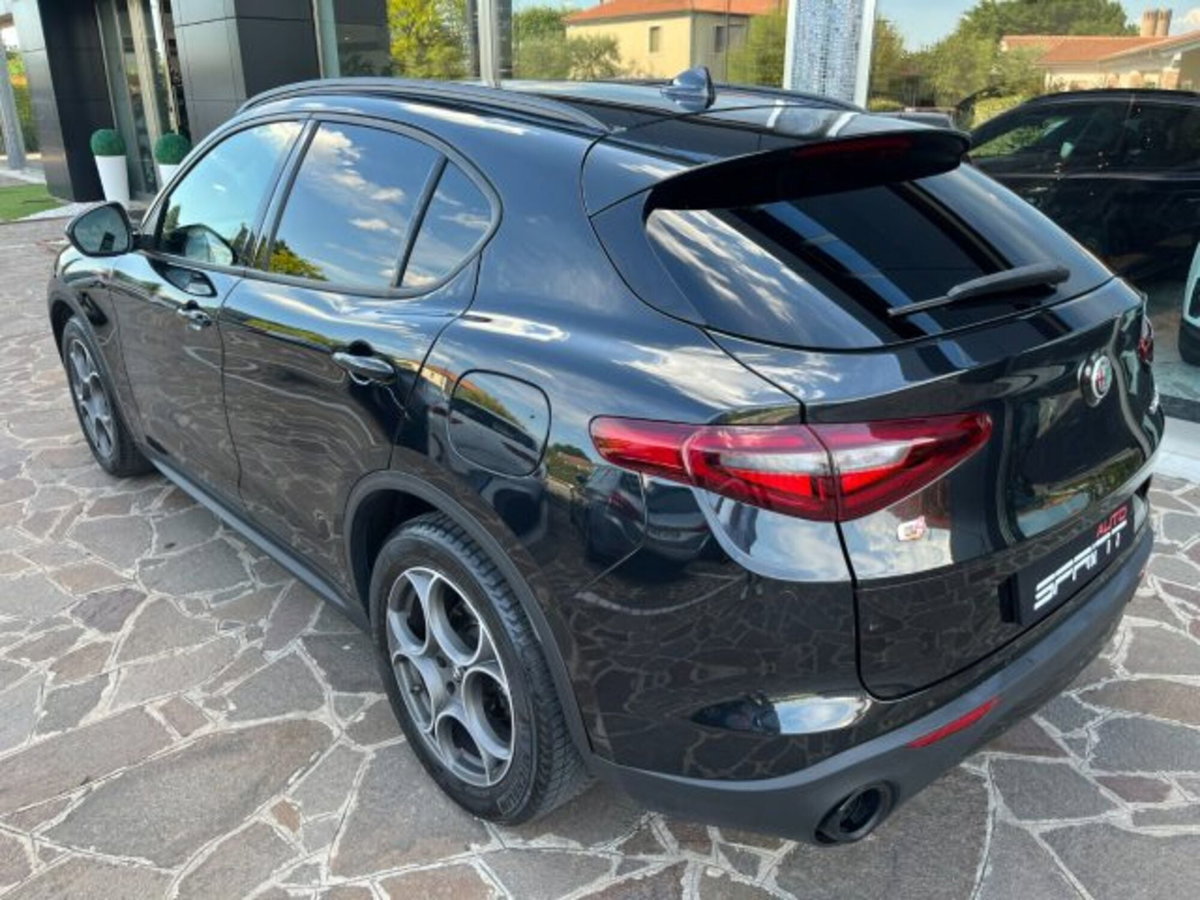 Alfa Romeo Stelvio Stelvio 2.2 Turbodiesel 190 CV AT8 Q4 Sprint (2)
