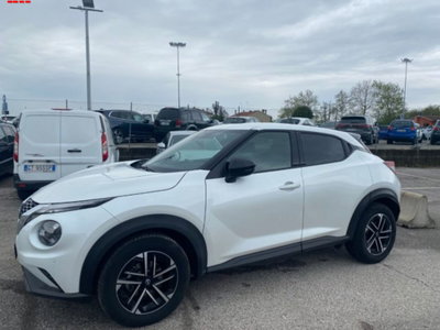 Nissan Juke 1.0 dig-t N-Connecta 114cv (2)