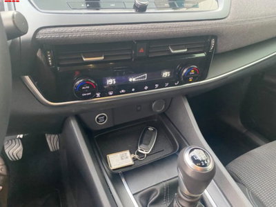 Nissan Qashqai 1.3 mhev Acenta 2wd 140cv (13)