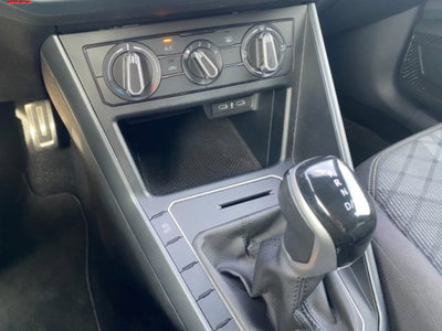 Volkswagen Taigo 1.0 tsi R-Line 115cv dsg (13)