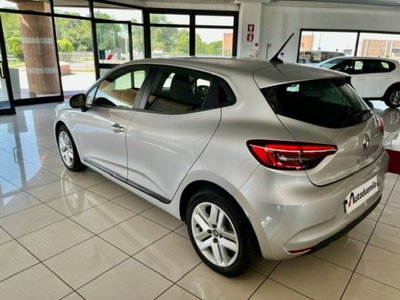 Renault Clio TCe 90 CV 5 porte Business (5)