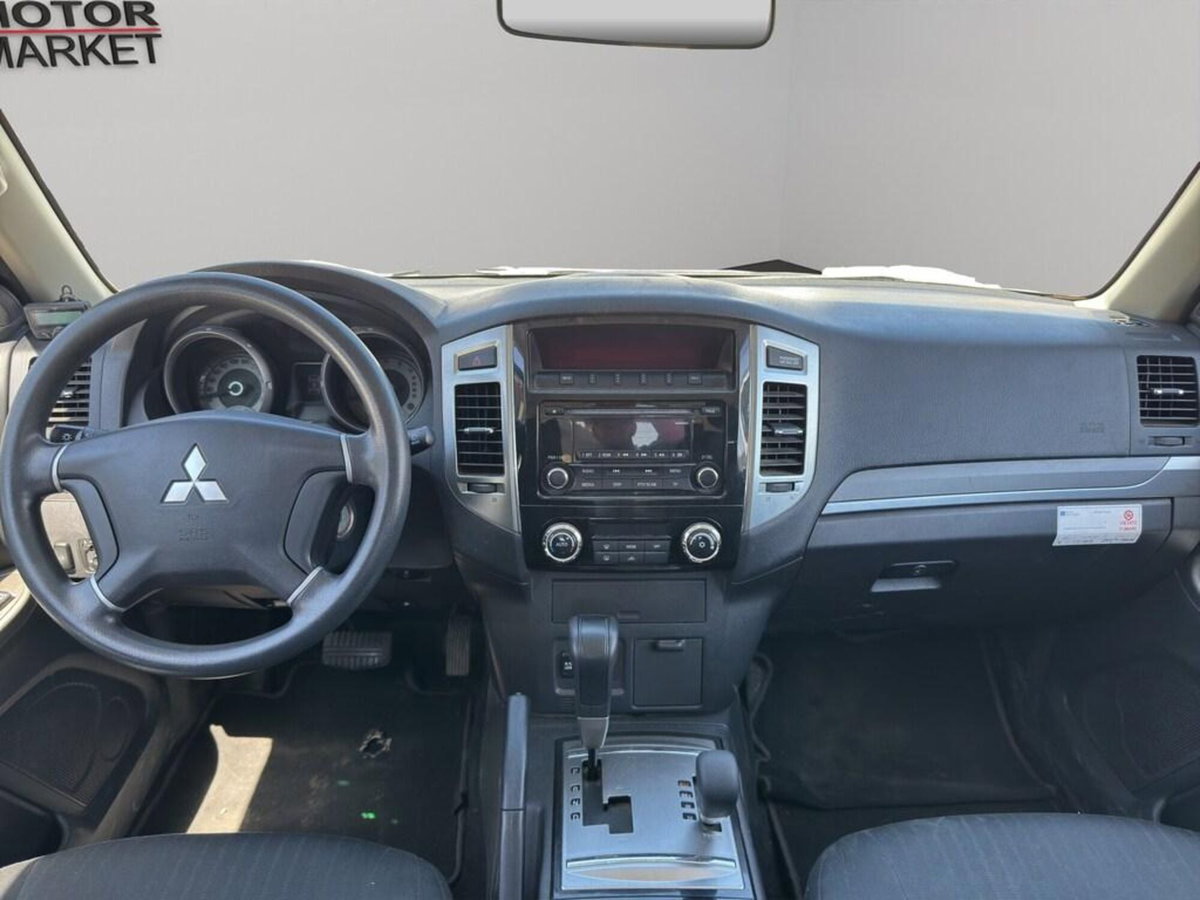 Mitsubishi Pajero 3.2 DI-D 16V aut. 3p. Tender DPF (13)