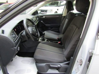 Volkswagen T-Roc 1.0 tsi Style 115cv (11)