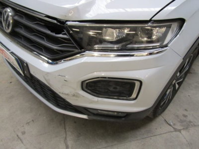 Volkswagen T-Roc 1.0 tsi Style 115cv (3)