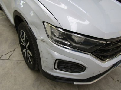 Volkswagen T-Roc 1.0 tsi Style 115cv (4)