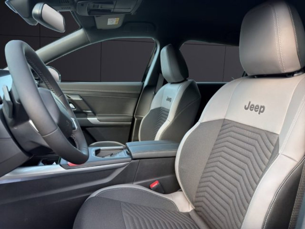 Jeep Compass 1.2 turbo e-hybrid mhev First Edition fwd 145cv edct6 (9)