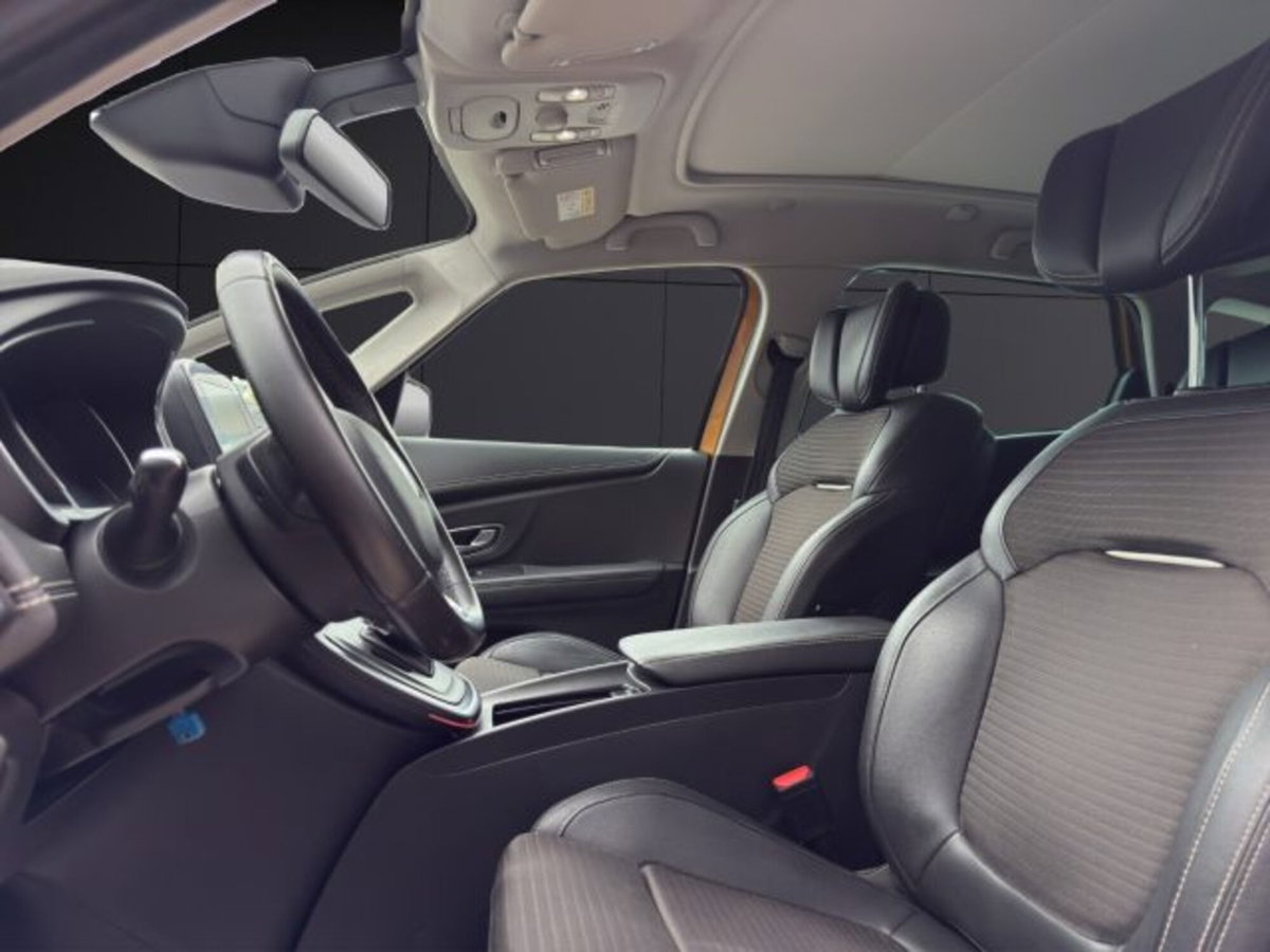 Renault Scenic E-Tech Electric XMod dCi 130 CV Start&Stop Energy Limited (9)