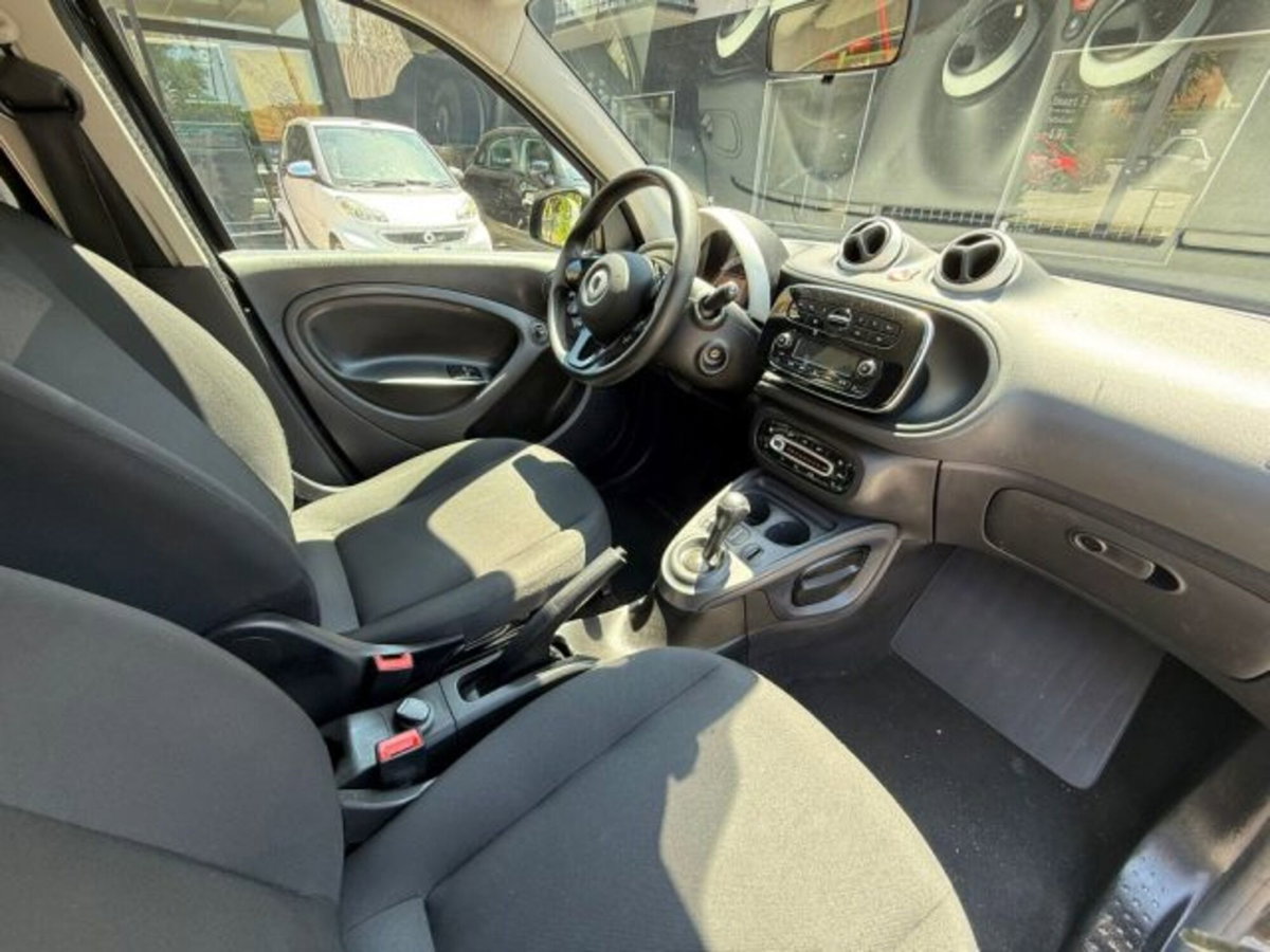 smart forfour forfour 70 1.0 Youngster (20)
