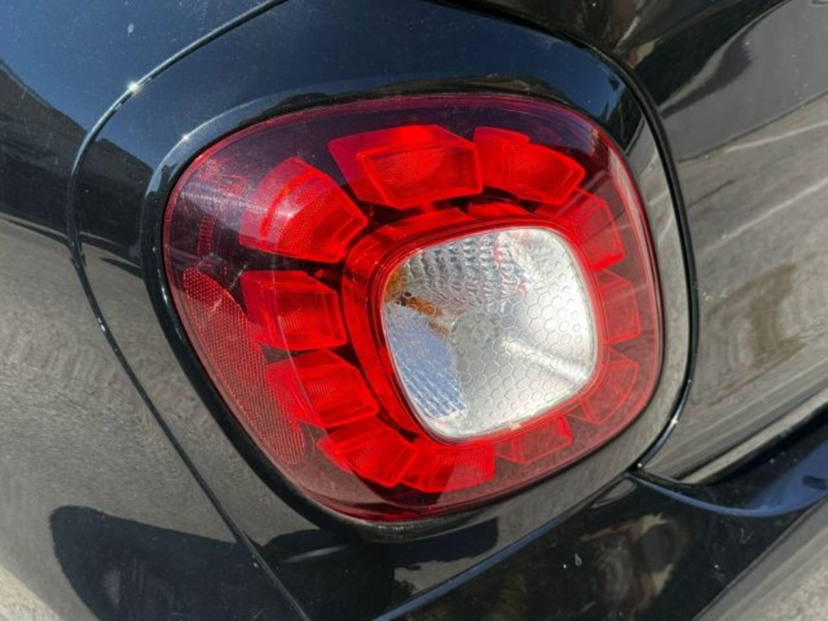 smart forfour forfour 70 1.0 Perfect (12)